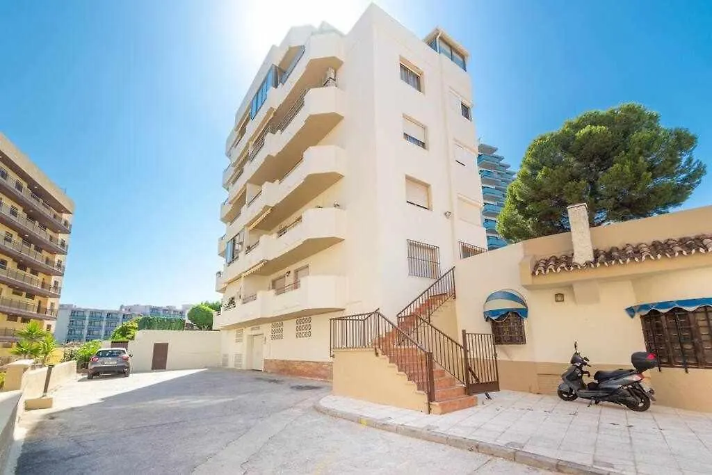 Santa Marta Al Lado De Los Servicios Y De La Playa Benalmadena